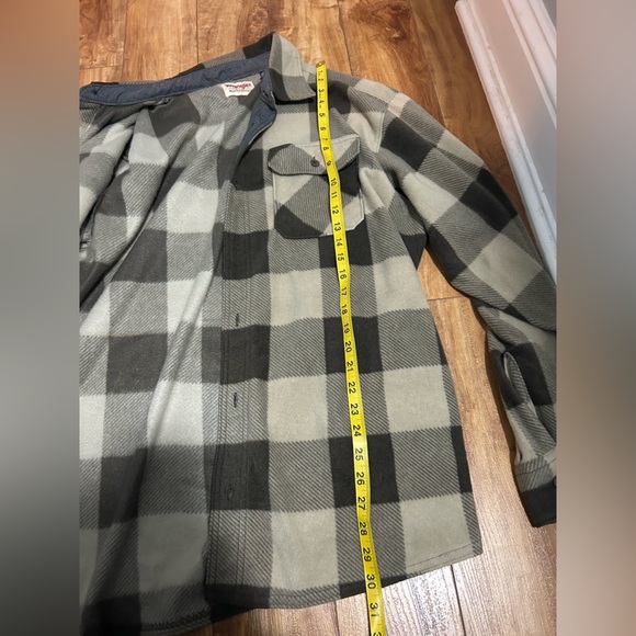 Wrangler Authentic Men’s Long Sleeve Plaid Fleece Button Down Shirt Jacket - Picture 9 of 11